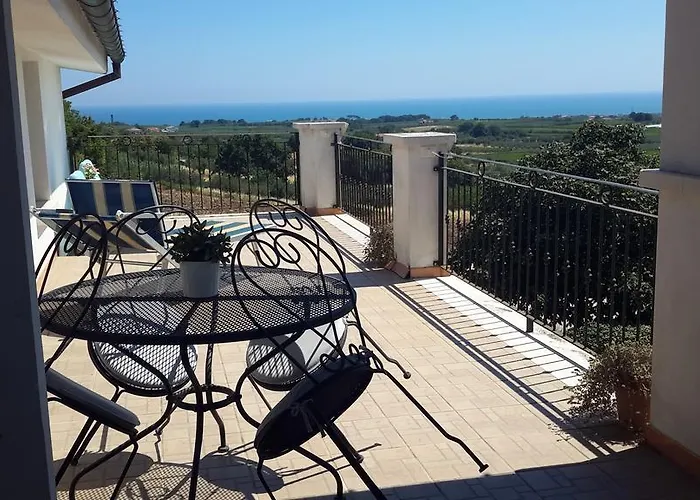 La Casa Bianca Oda ve Kahvaltı