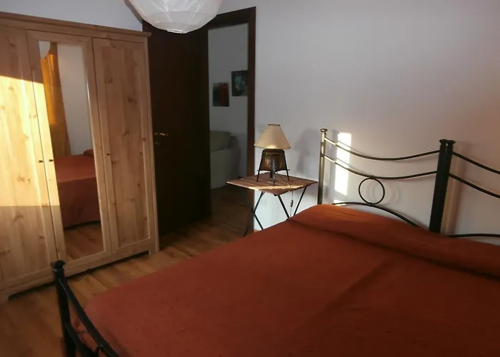 La Casa Bianca ベッド・アンド・ブレックファスト フォッサチェージア